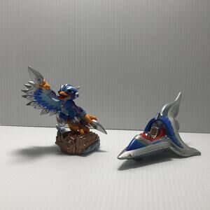 2015 Activision Skylanders Superchargers Stormblade & Sky Slicer